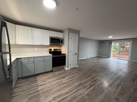 95 Powers Street 121 Milford NH 03055