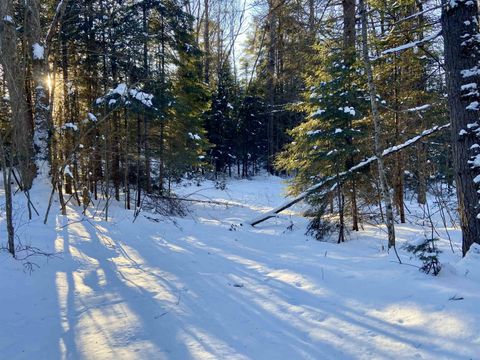 Nichols Road Dalton NH 03598