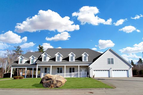 10 Diamond Oaks Boulevard 2 Kingston NH 03848