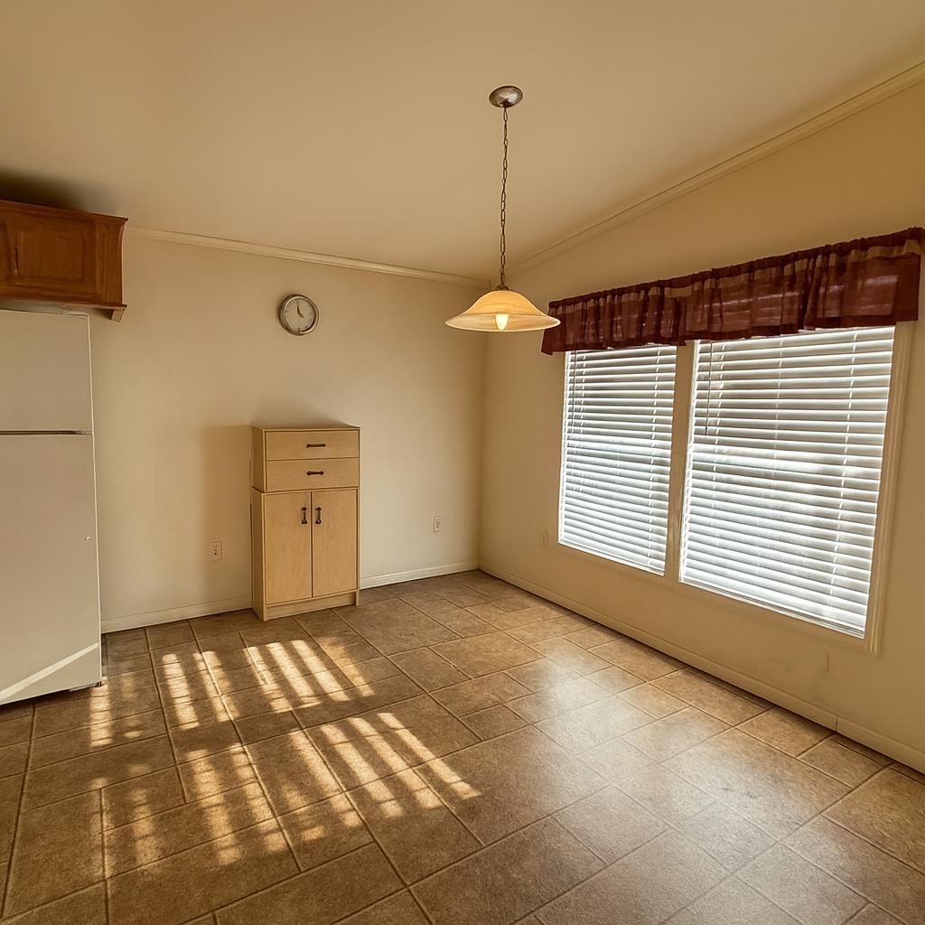 30 Kendall Pond Road 7