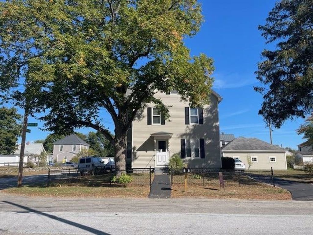 Photo of 67 FOREST Street #2, Manchester, NH 03104 (MLS # 5065687)