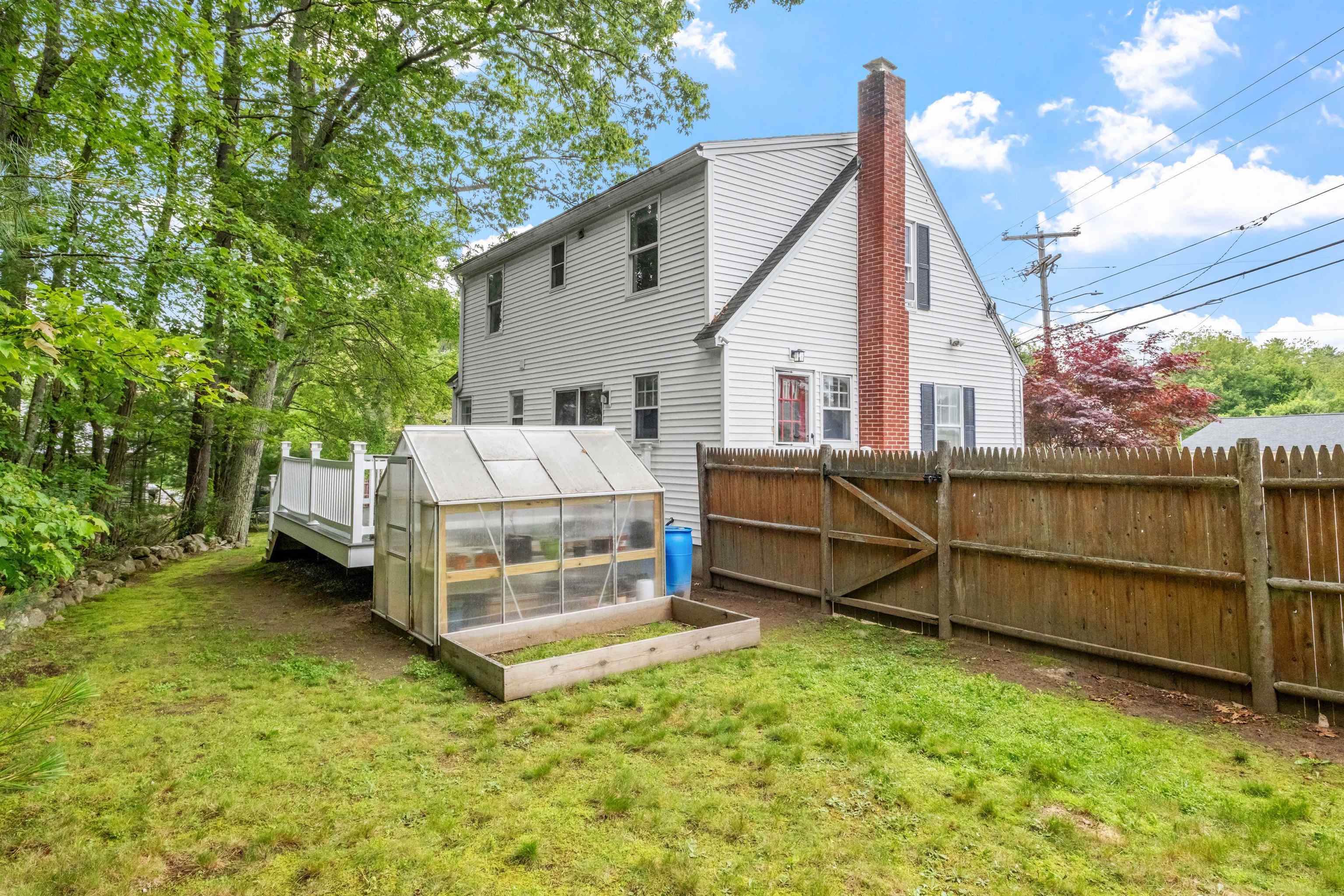 48 Mammoth Road