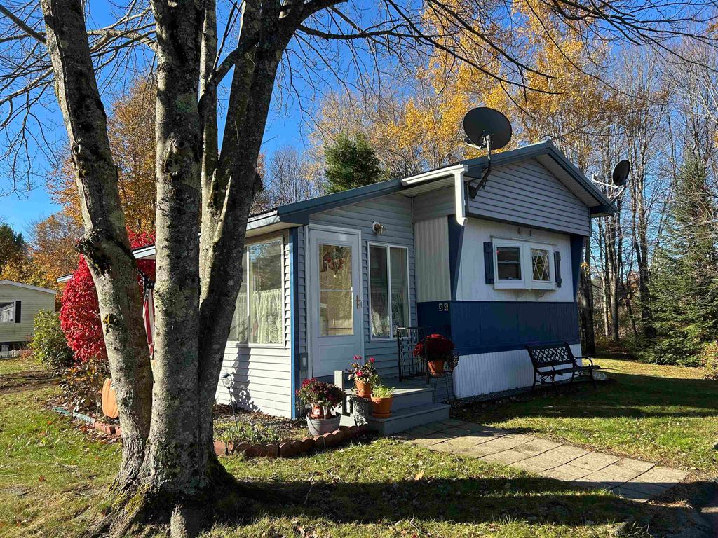 Photo of 34 Maple Drive, Rindge, NH 03461 (MLS # 5066676)