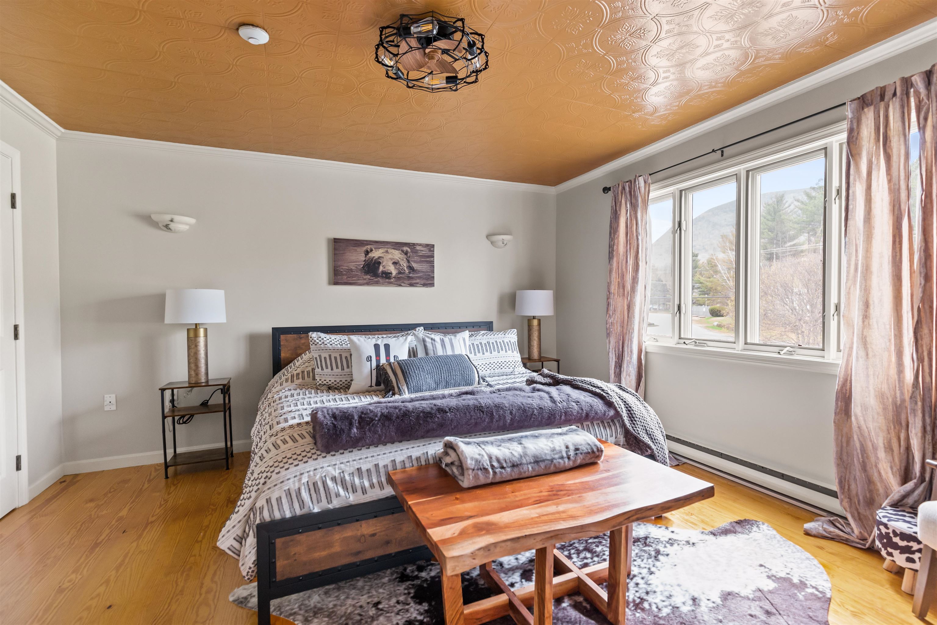 227 Main Street 224