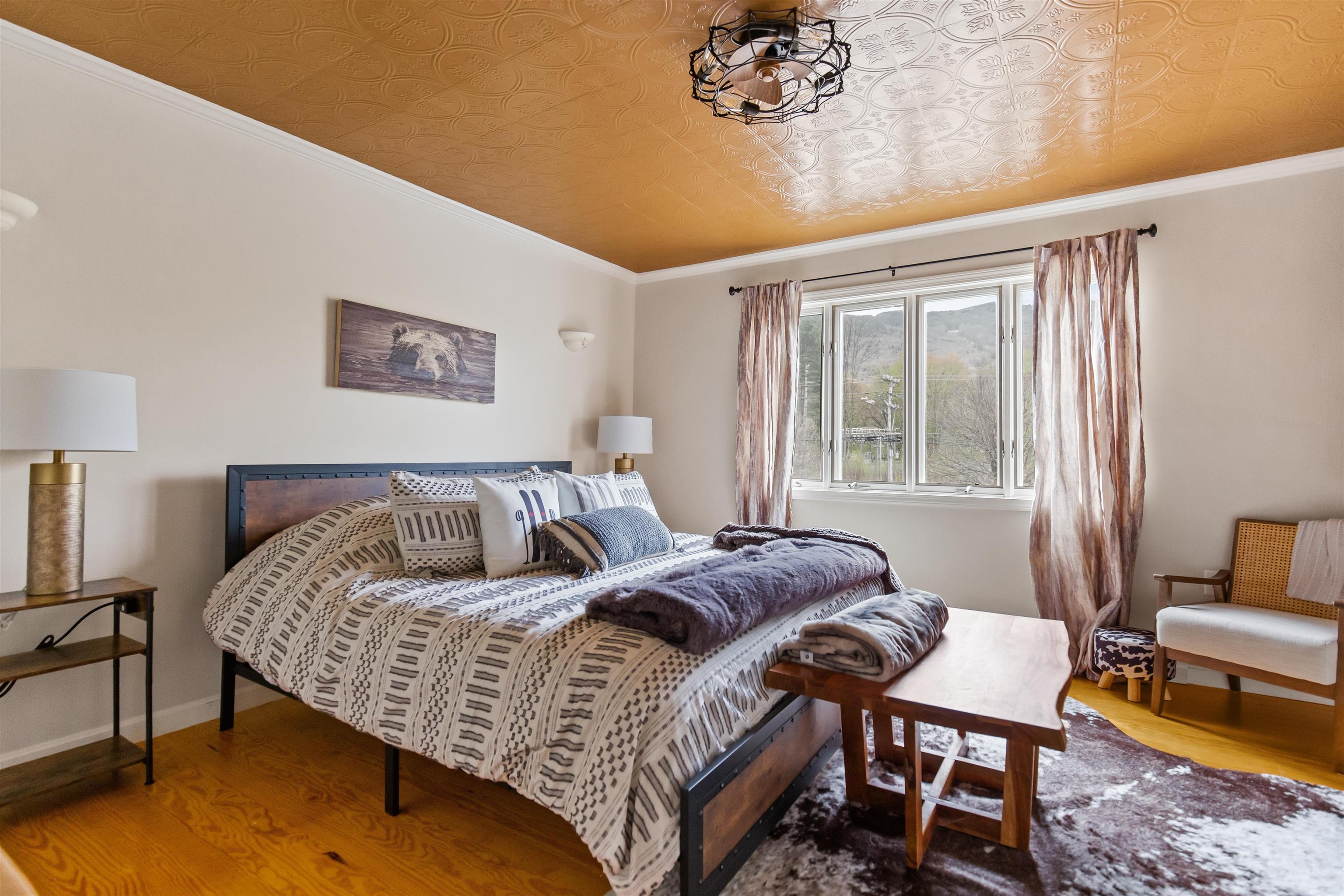 227 Main Street 224