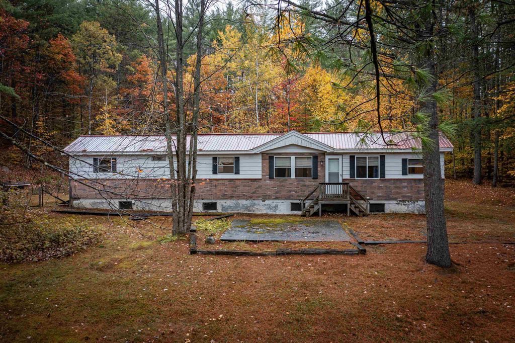 Photo of 126 Forest Pines Road, Madison, NH 03849 (MLS # 5066782)