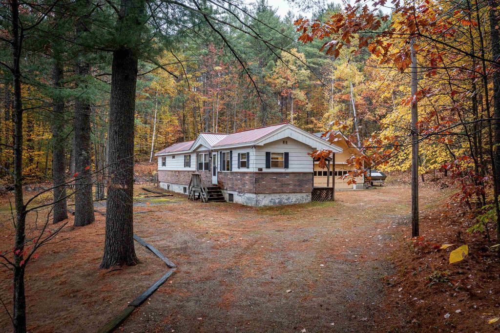 Photo of 126 Forest Pines Road, Madison, NH 03849 (MLS # 5066782)