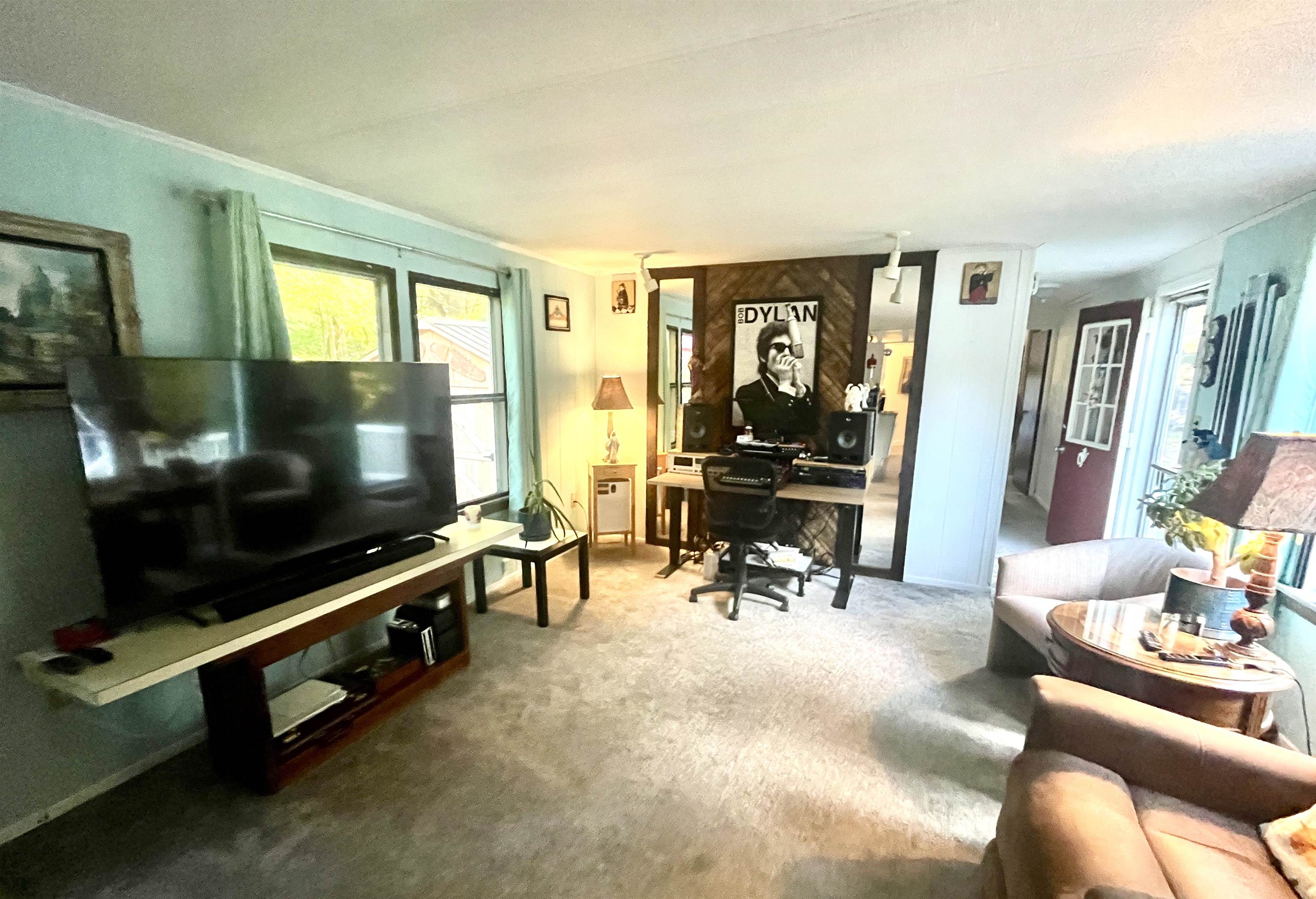 42 French Hill Manor