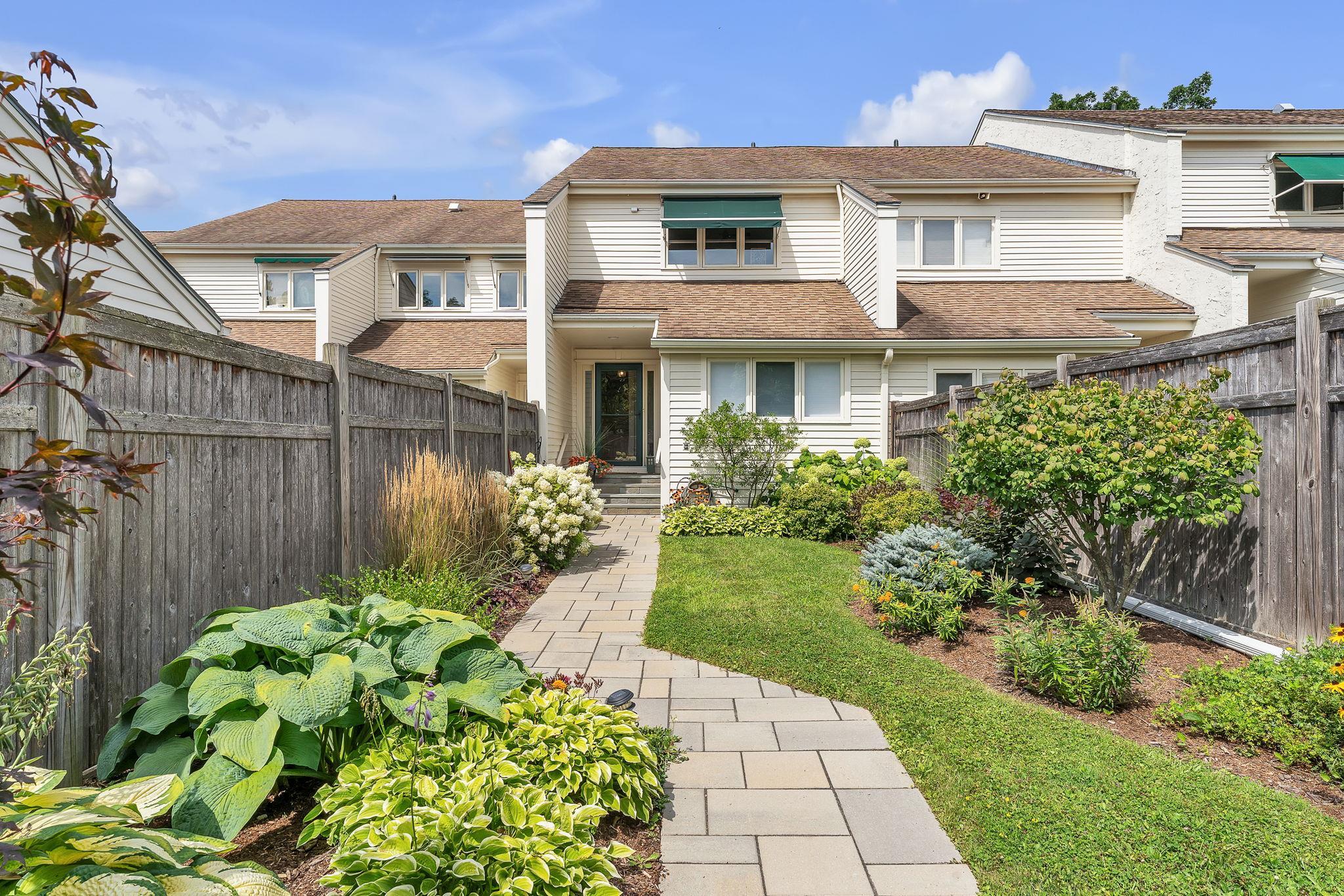 545 South Prospect Street 20