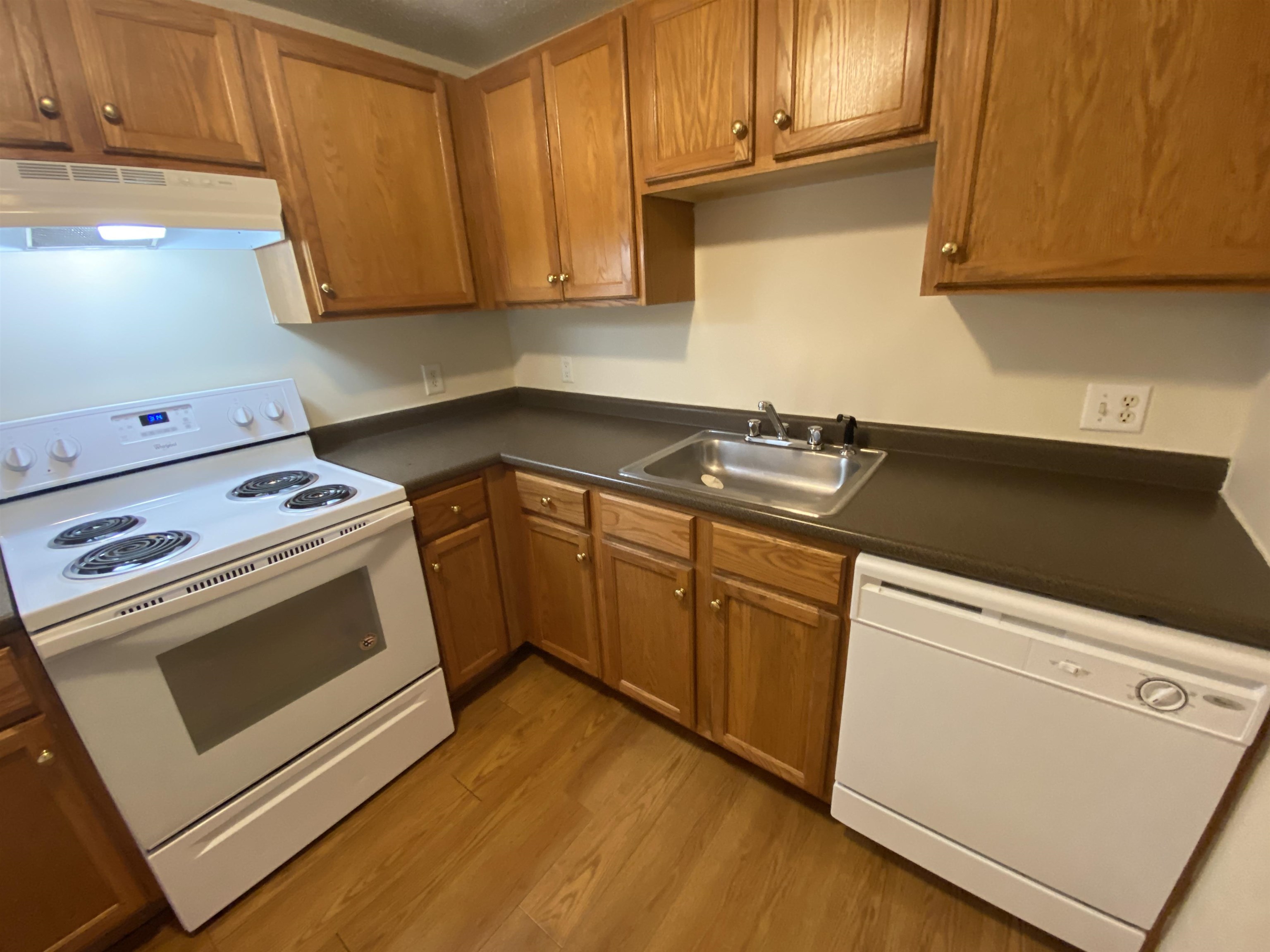 96 Powers Street 194