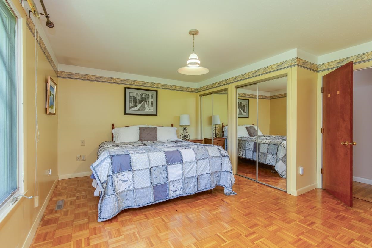 Hudson, New Hampshire 03051, United States, 4 Bedrooms Bedrooms, ,3 BathroomsBathrooms,Residential,Pending,136129