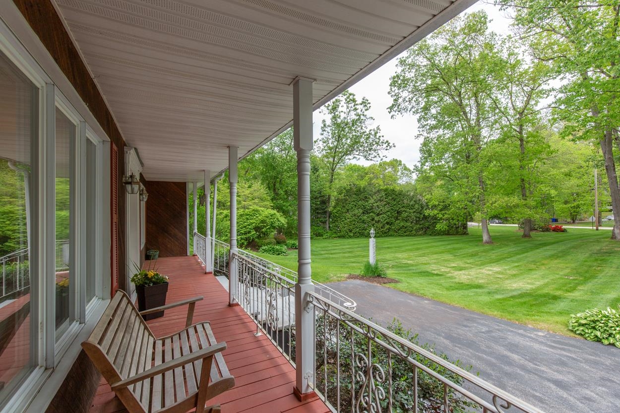 Hudson, New Hampshire 03051, United States, 4 Bedrooms Bedrooms, ,3 BathroomsBathrooms,Residential,Pending,136129