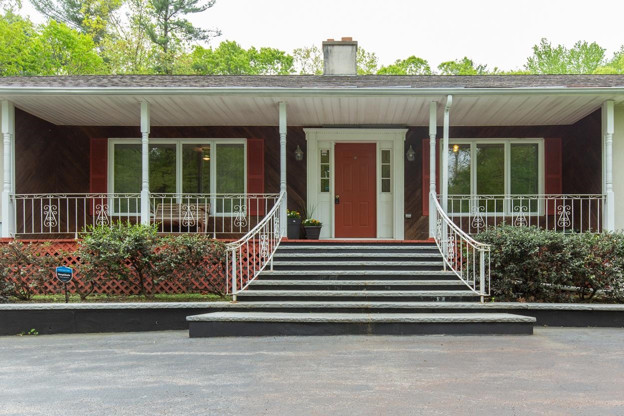 23 Winslow Farm Road