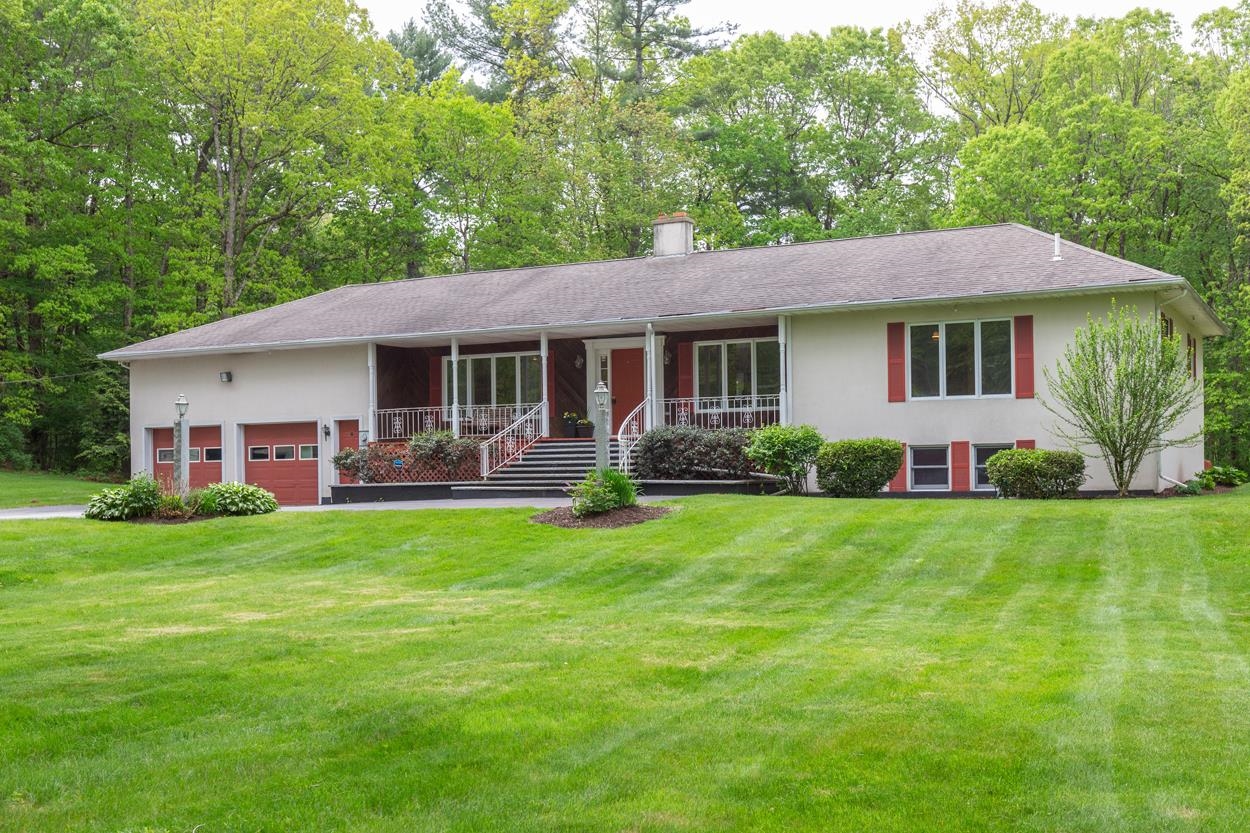 23 Winslow Farm Road