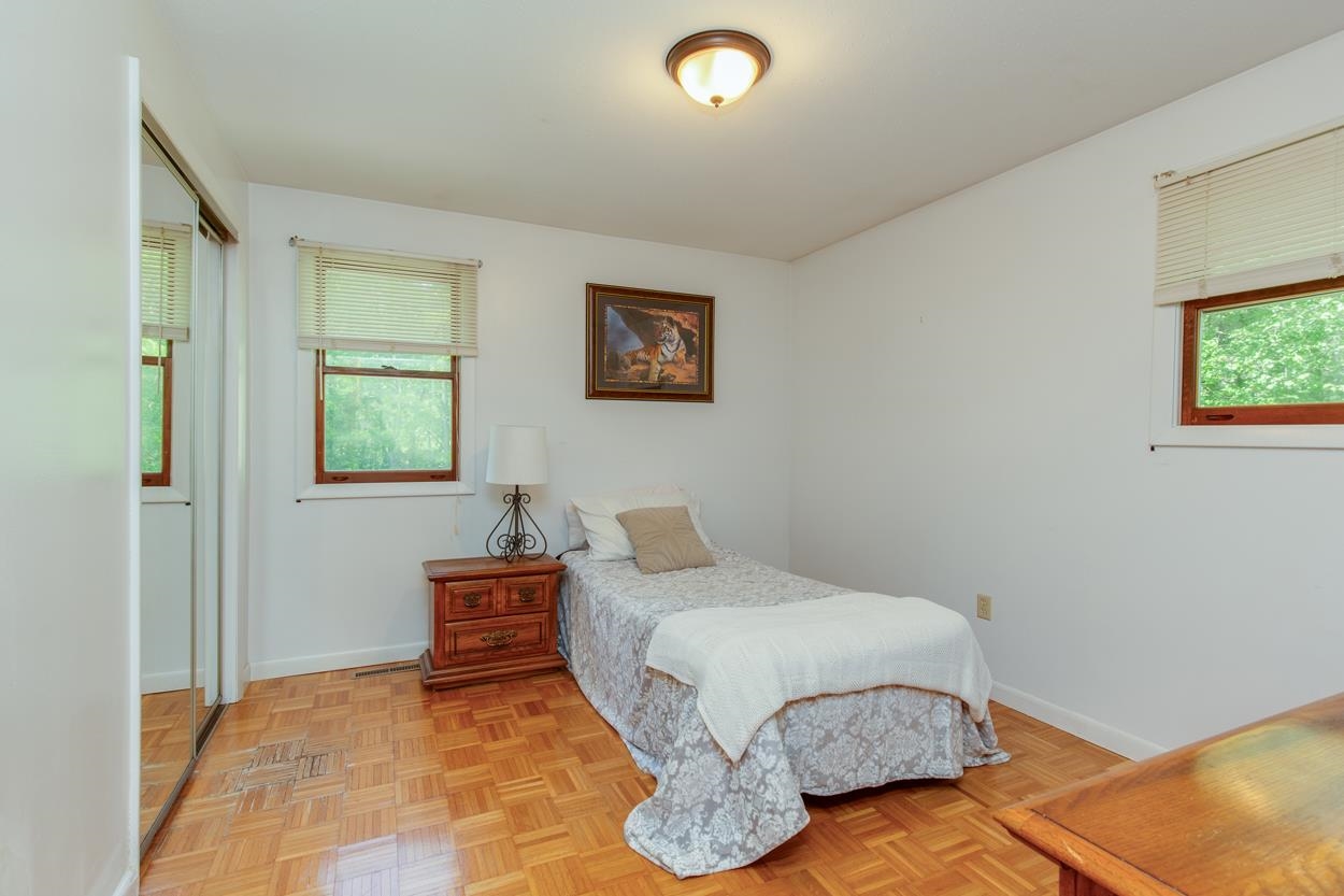 Hudson, New Hampshire 03051, United States, 4 Bedrooms Bedrooms, ,3 BathroomsBathrooms,Residential,Pending,136129