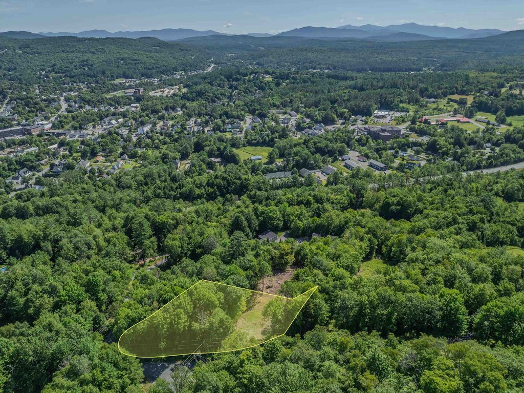 Photo of 9229 Birchcroft Drive, Littleton, NH 03561 (MLS # 5053280)