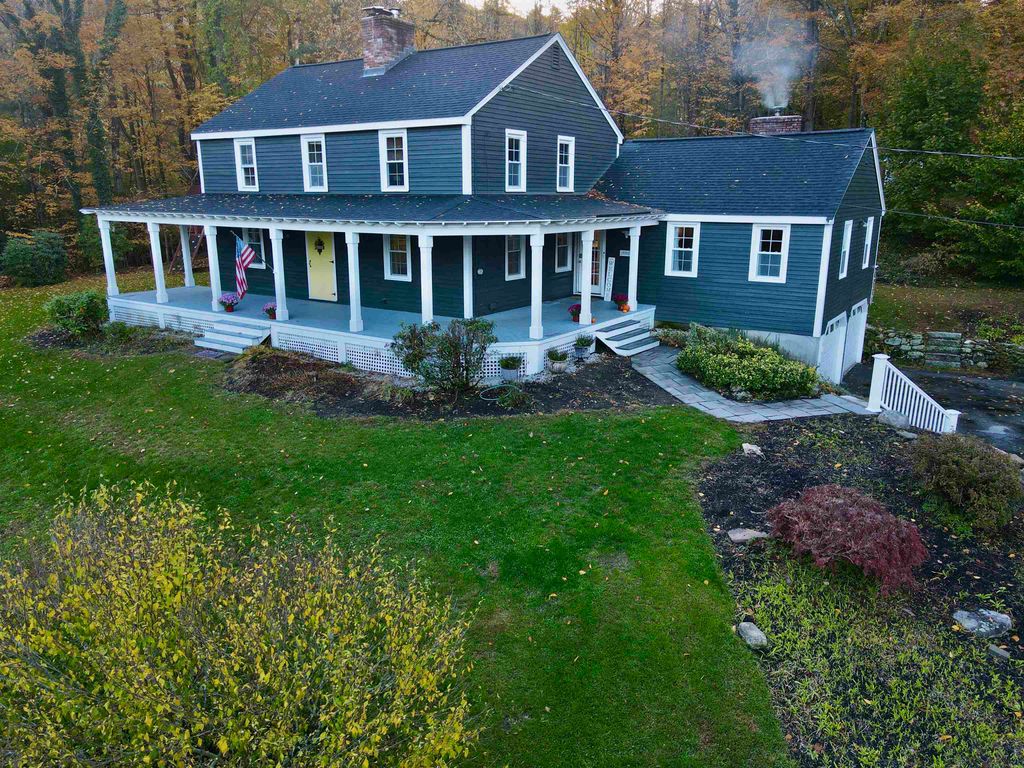 Photo of 4 Bloody Brook Road, Amherst, NH 03031 (MLS # 5067677)