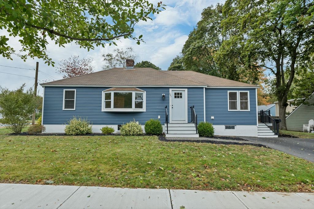 Photo of 283 Decatur Road, Portsmouth, NH 03801 (MLS # 5070297)