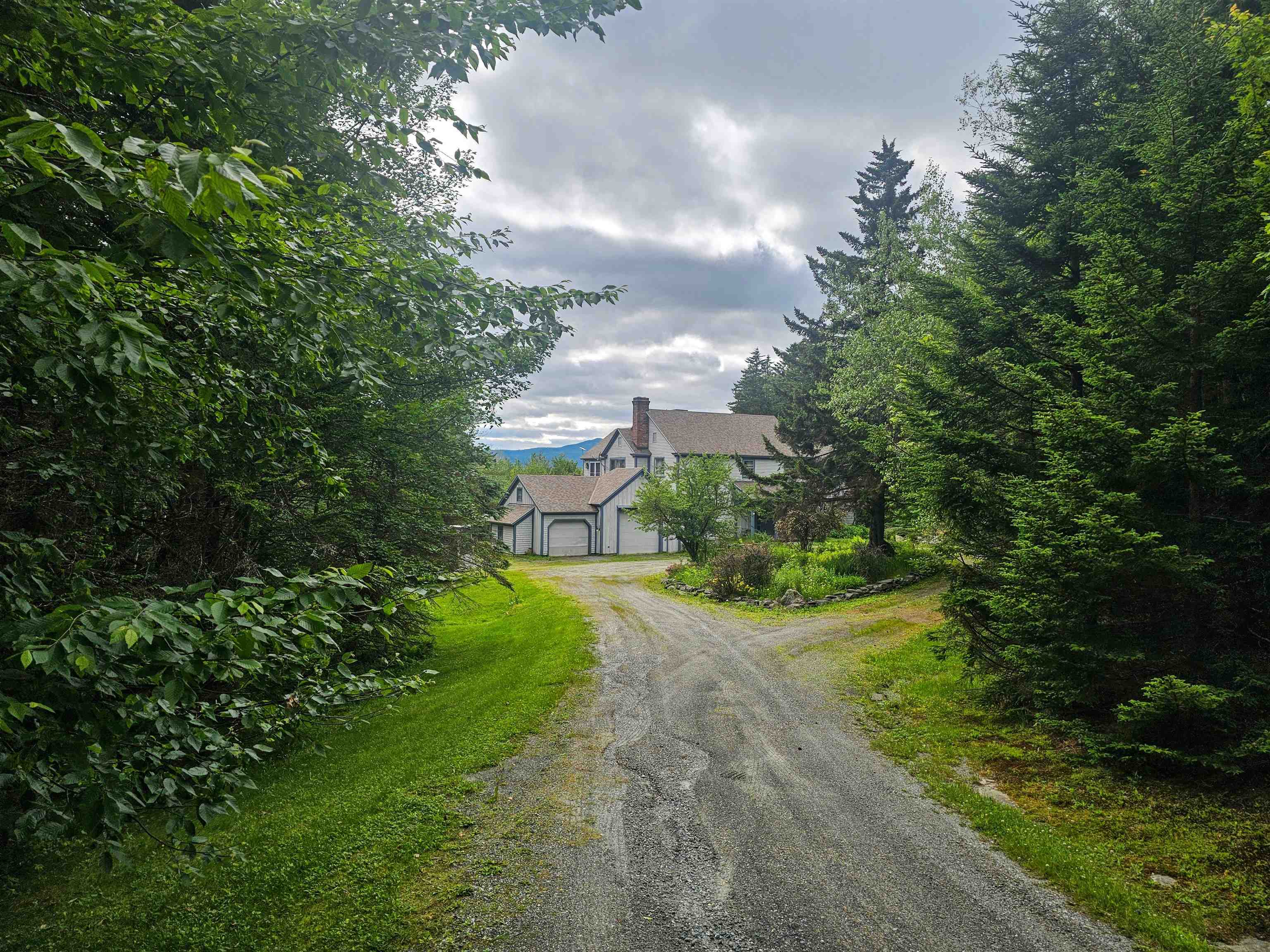41 Top of Hill Road