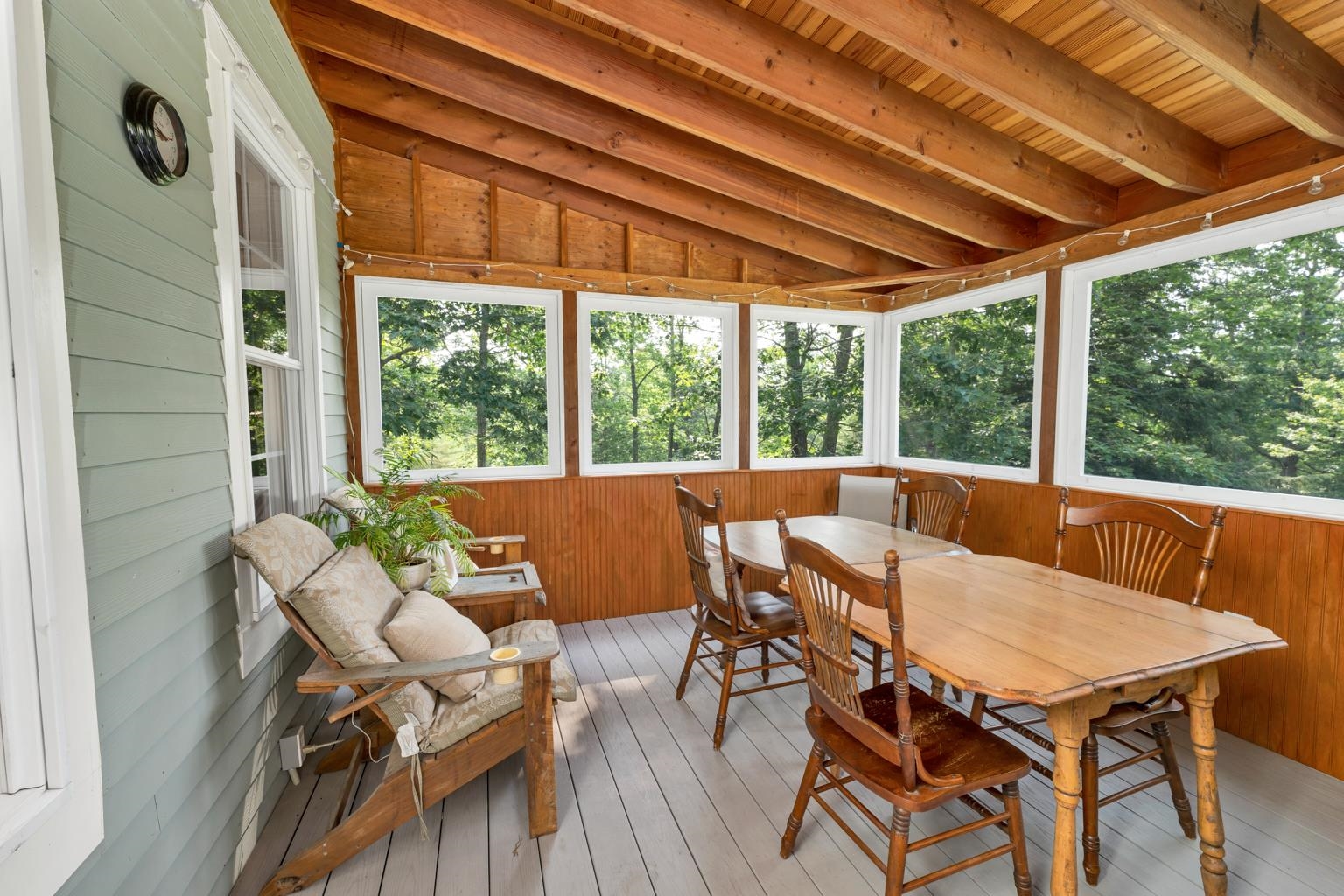 323 Governor Wentworth Highway