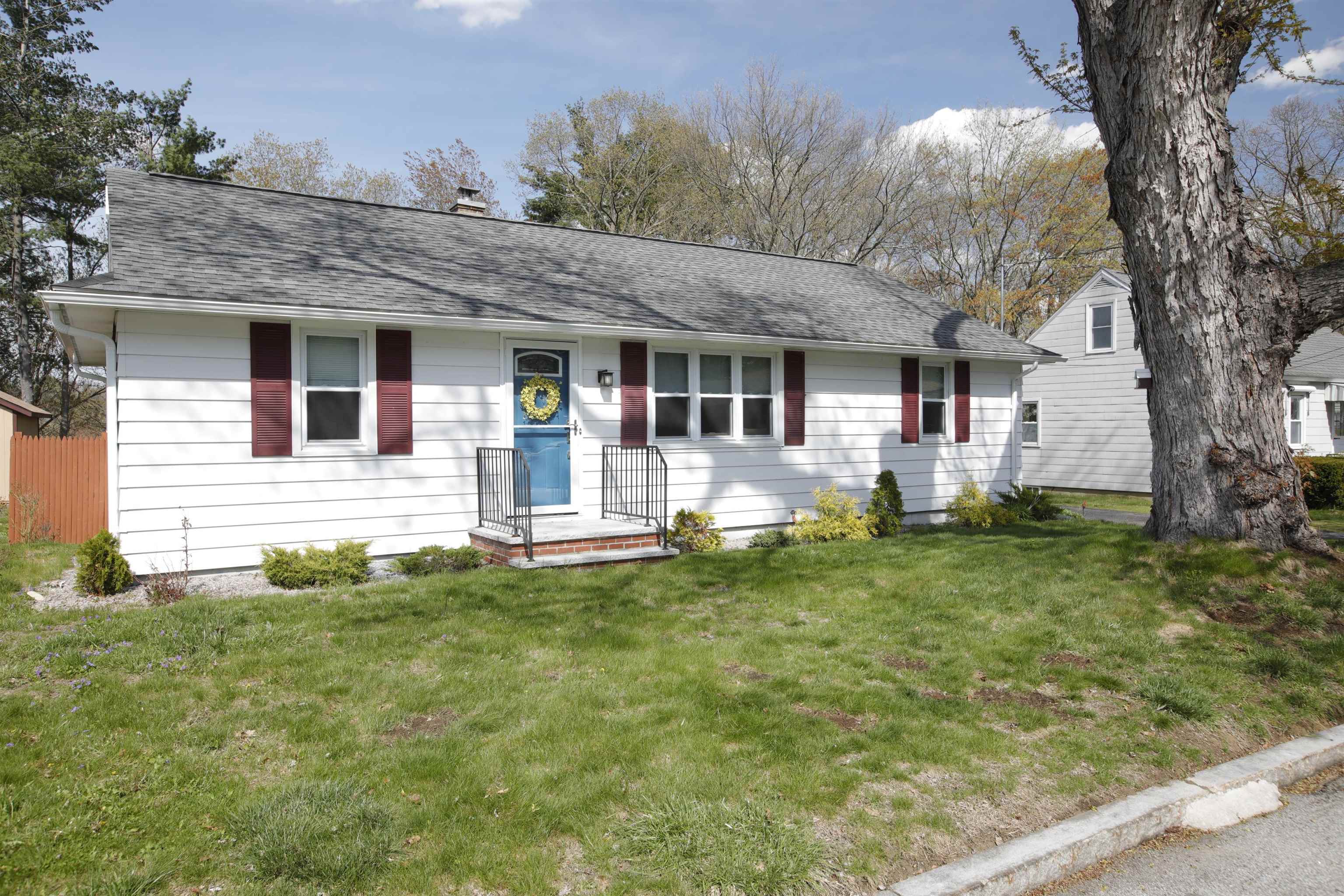 99 Saint Marie Street