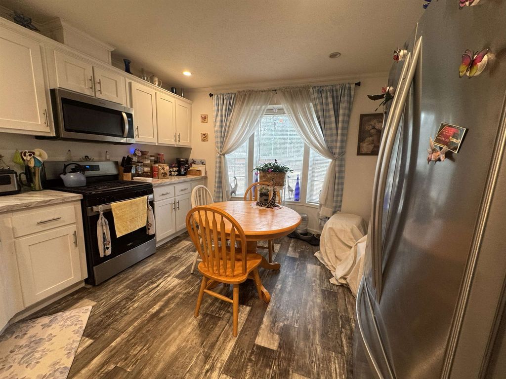 Photo of 3 Chamberlain Court, Deering, NH 03244 (MLS # 5084688)