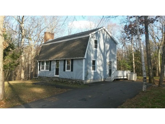 Photo 1 of 9 — 10 Lincoln Drive, Raymond, NH 03077