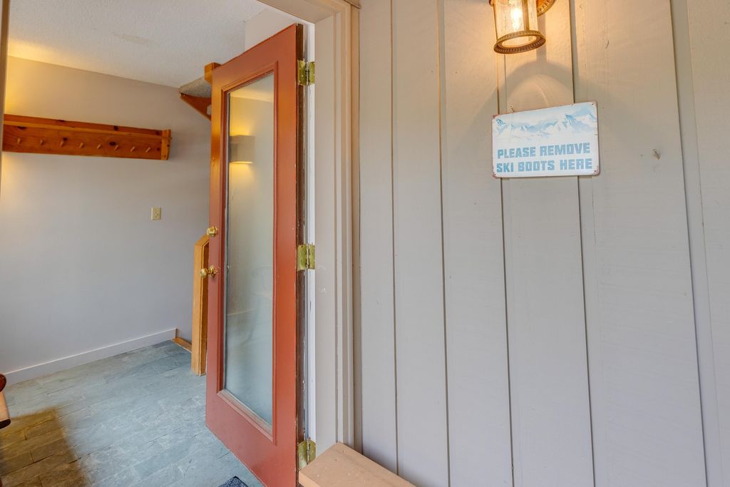 Photo of 652 Clearbrook Road, Lincoln, NH 03251 (MLS # 5073148)