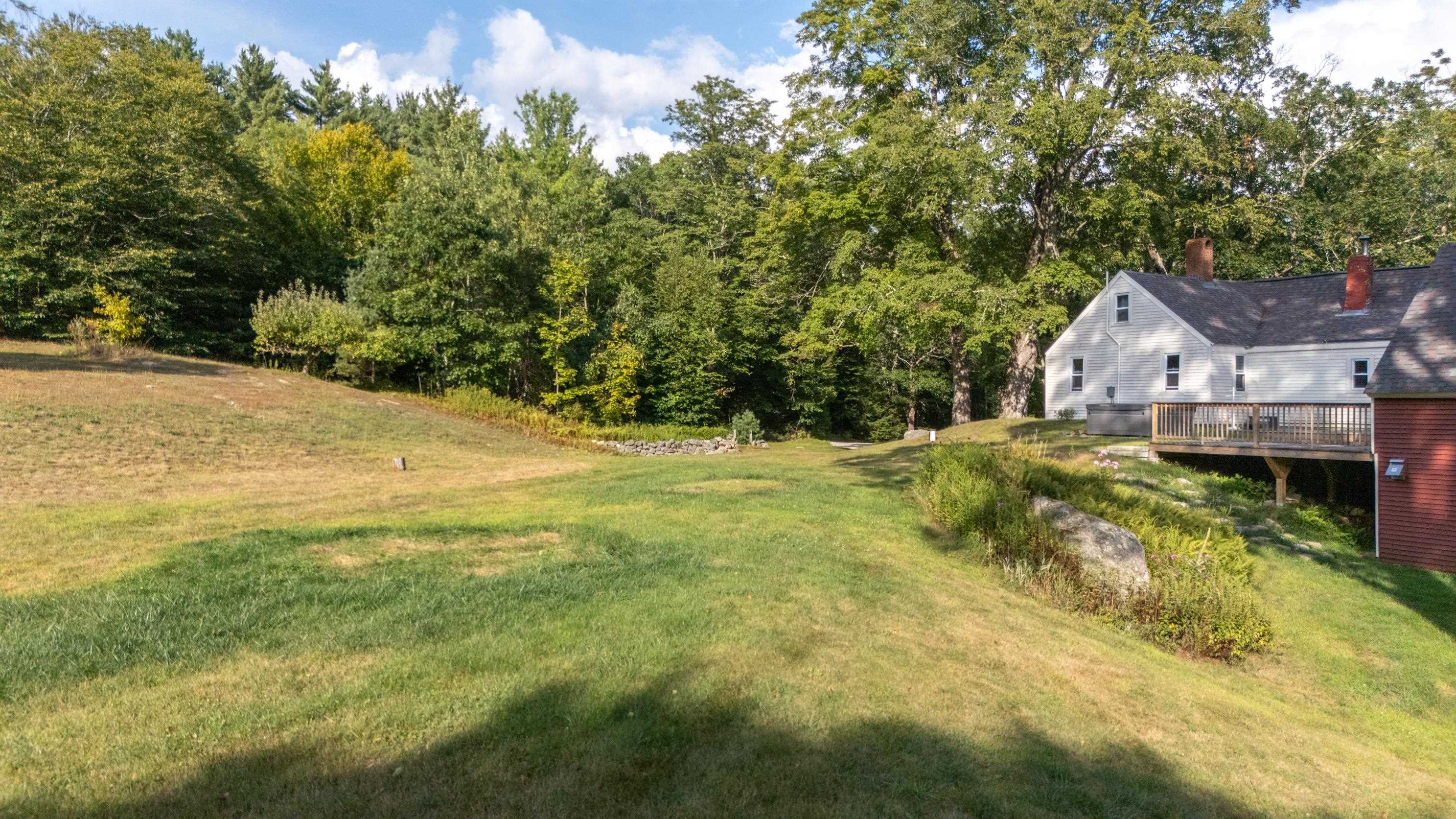 Deerfield, New Hampshire 03037, United States, 3 Bedrooms Bedrooms, ,2 BathroomsBathrooms,Residential,Active,192068