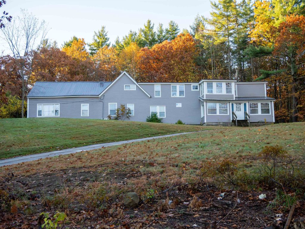 Photo of 24 Grandview Road, Bow, NH 03304 (MLS # 5067864)