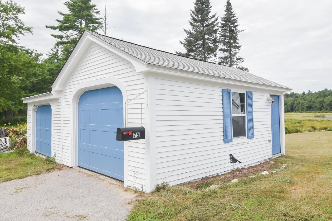 75 Merriam Hill Road