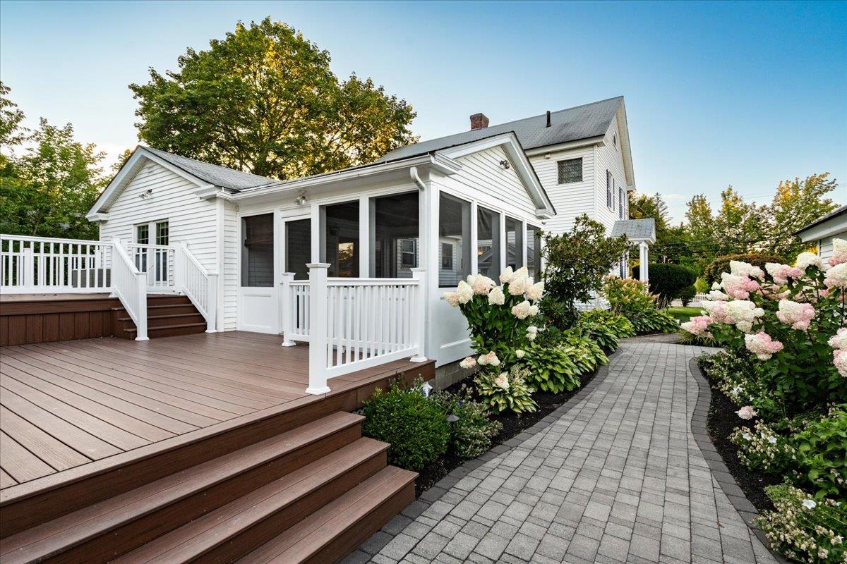27 Penacook Street