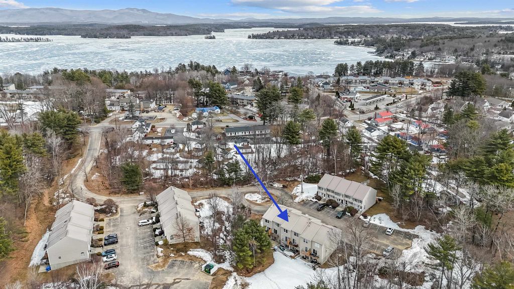 Photo of 266 Endicott Street #21, Laconia, NH 03246 (MLS # 5079677)