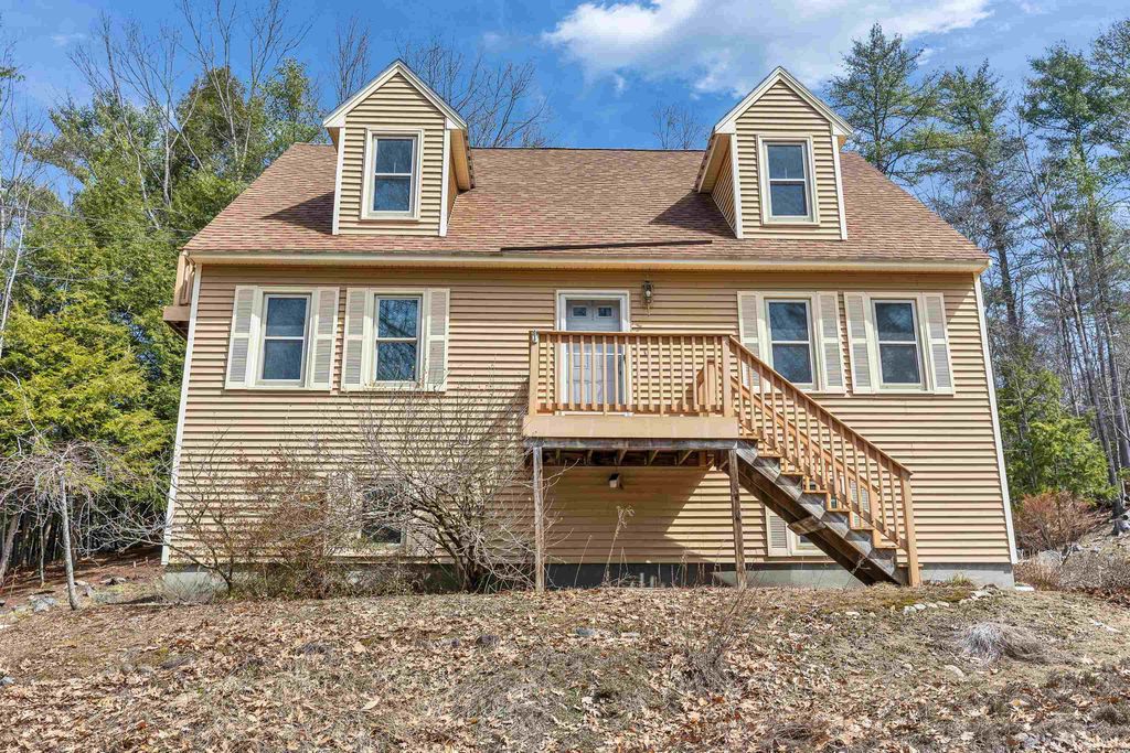 Photo of 14 Greenwood Road, Weare, NH 03281 (MLS # 5081768)