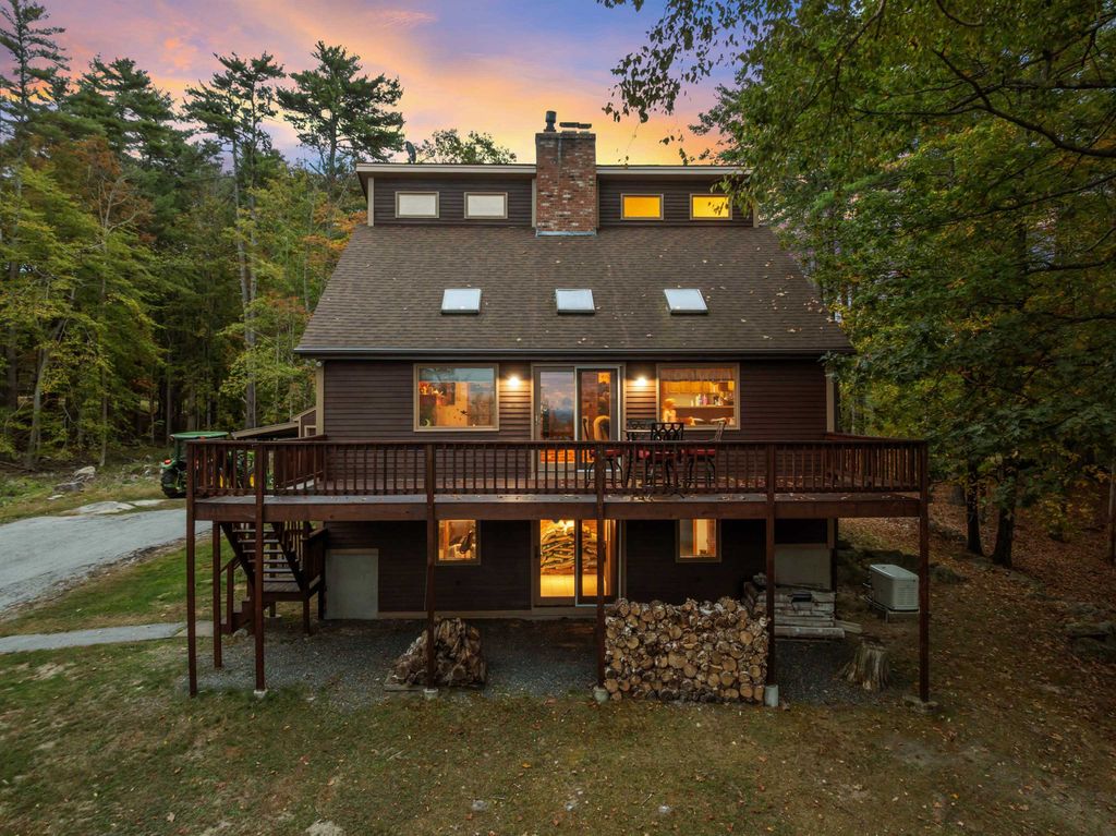 Photo of 152 Wildwood Drive, Moultonborough, NH 03254 (MLS # 5065376)