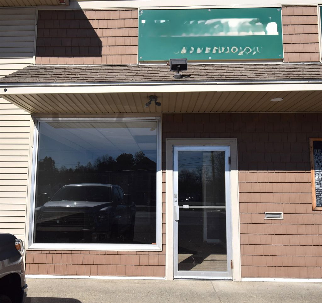 Photo of 160 Main Street #Suite F, Kingston, NH 03848 (MLS # 5082822)