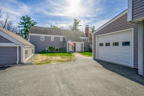 Photo of 19 Hilltop Place #19, New London, NH 03257 (MLS # 5085378)