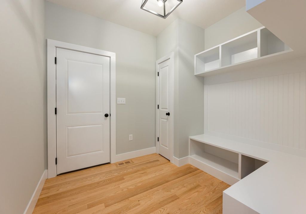 Photo of 12 Robin Way #5, Chester, NH 03036 (MLS # 5075427)