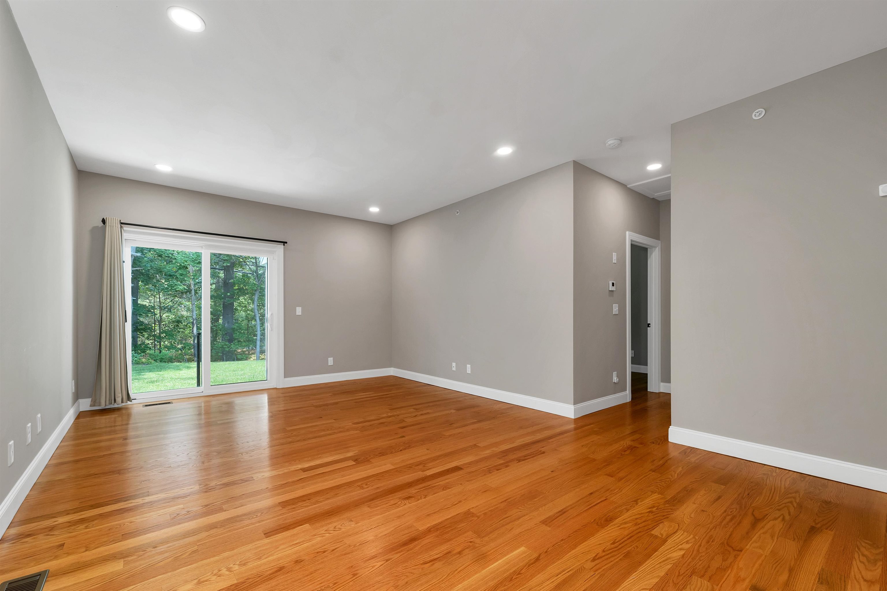 8C Villa Lane