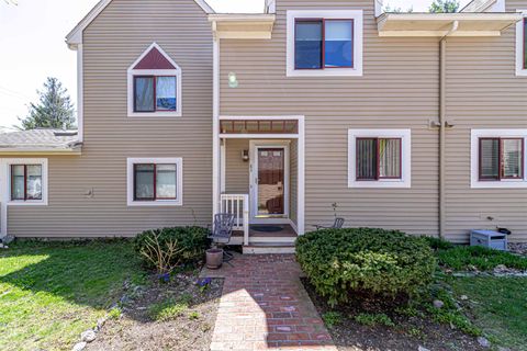 83 Spinnaker Way Portsmouth NH 03801
