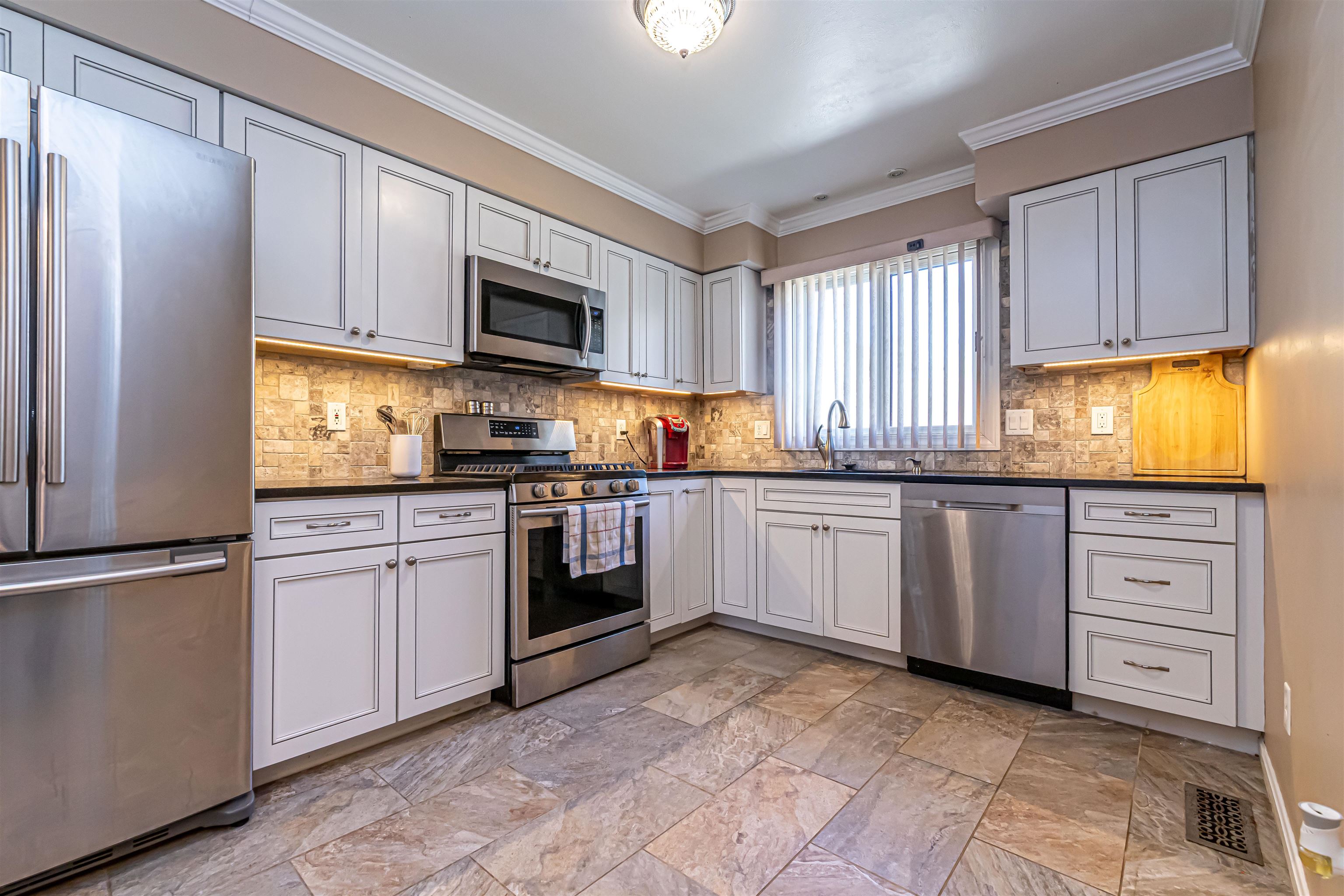 83 Spinnaker Way