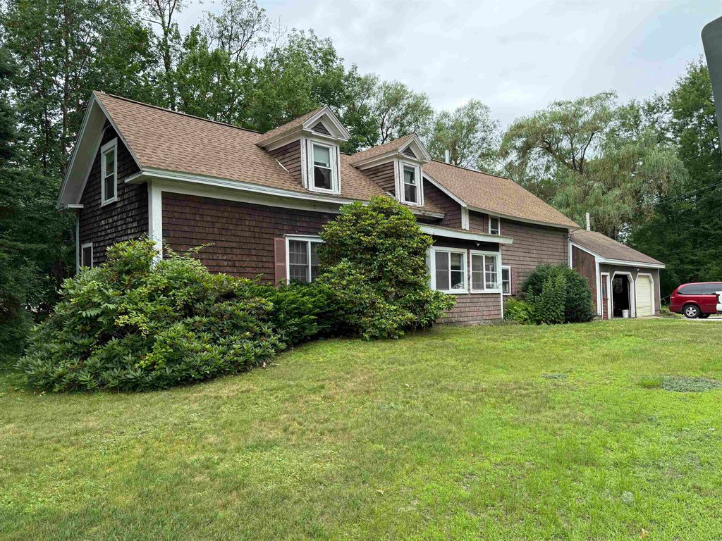 Photo of 46 Weare Road, Henniker, NH 03042 (MLS # 5061845)