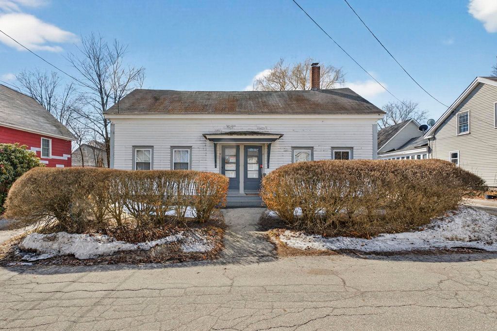 Photo of 1113 Jackson Street, Hillsborough, NH 03244 (MLS # 5080852)