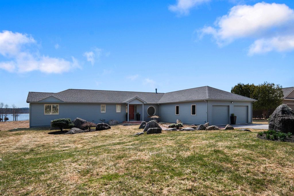 Photo of 503 Cushing Road, Newmarket, NH 03857 (MLS # 5081693)