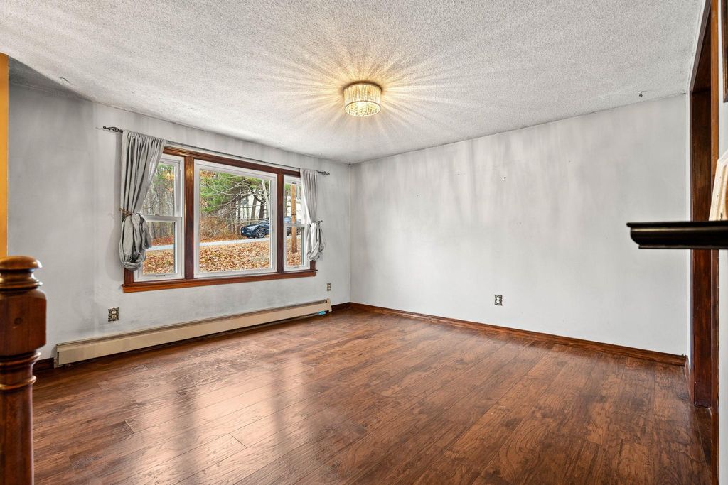 Photo of 4 Viza Avenue, Derry, NH 03038 (MLS # 5069657)