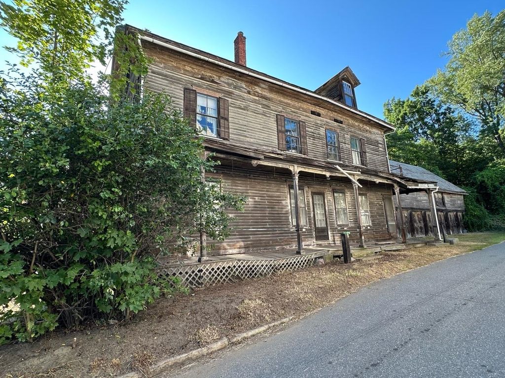 Photo of 32 Main Street, Hinsdale, NH 03451 (MLS # 5053506)