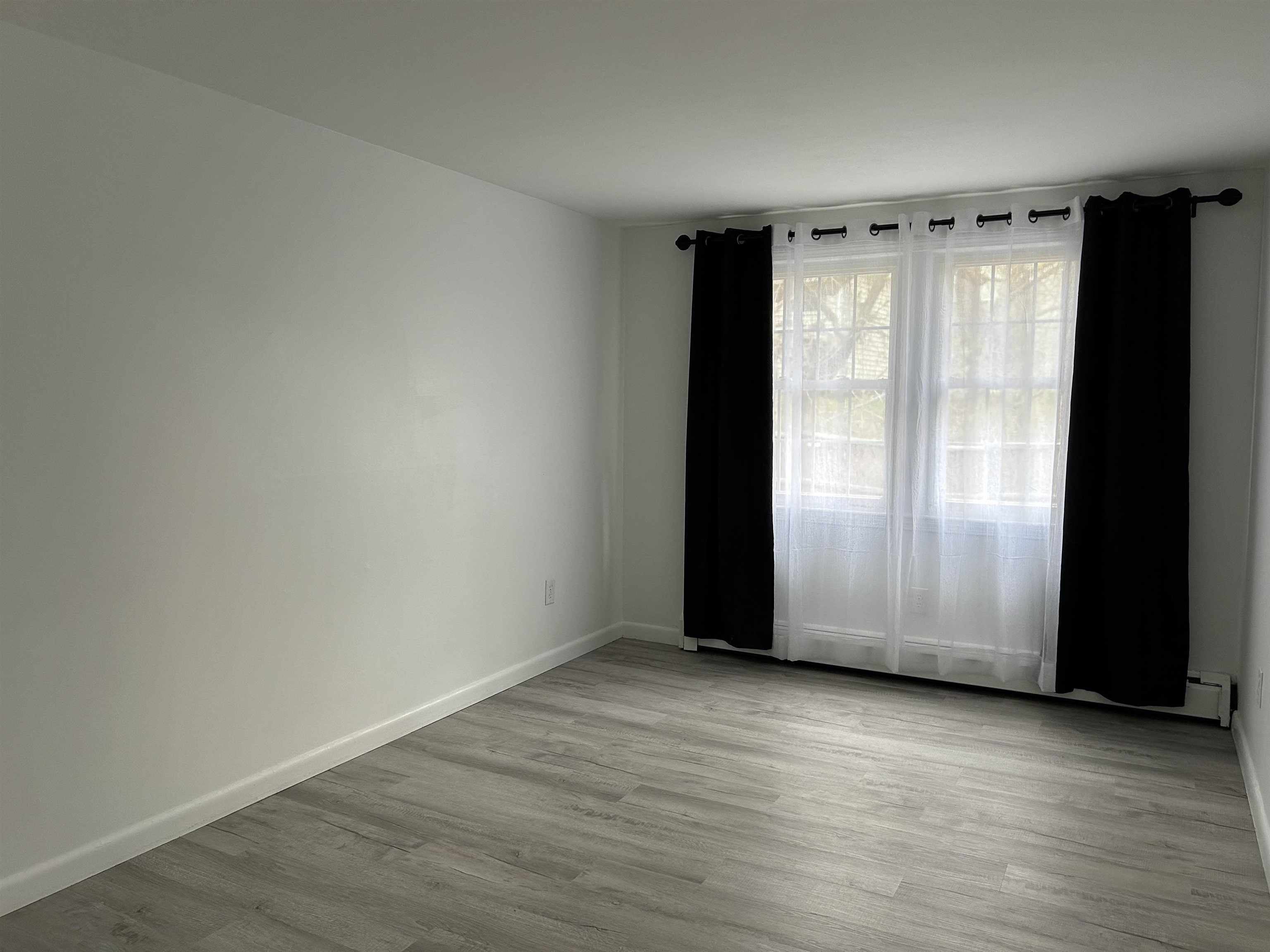 90 E Broadway Street 23