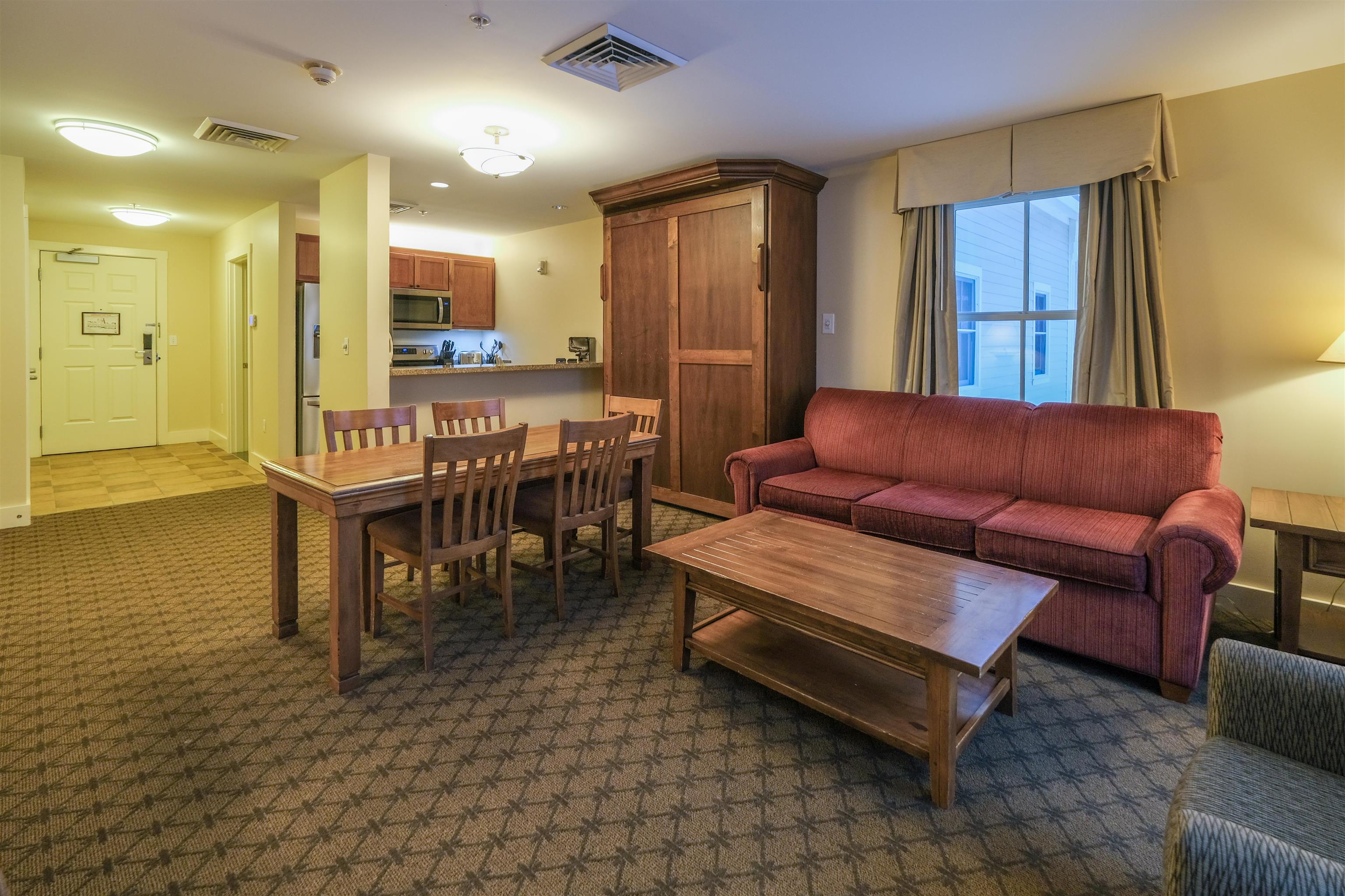 717/719 Q1-4 Jackson Gore Adams House 717/719 Q1-4