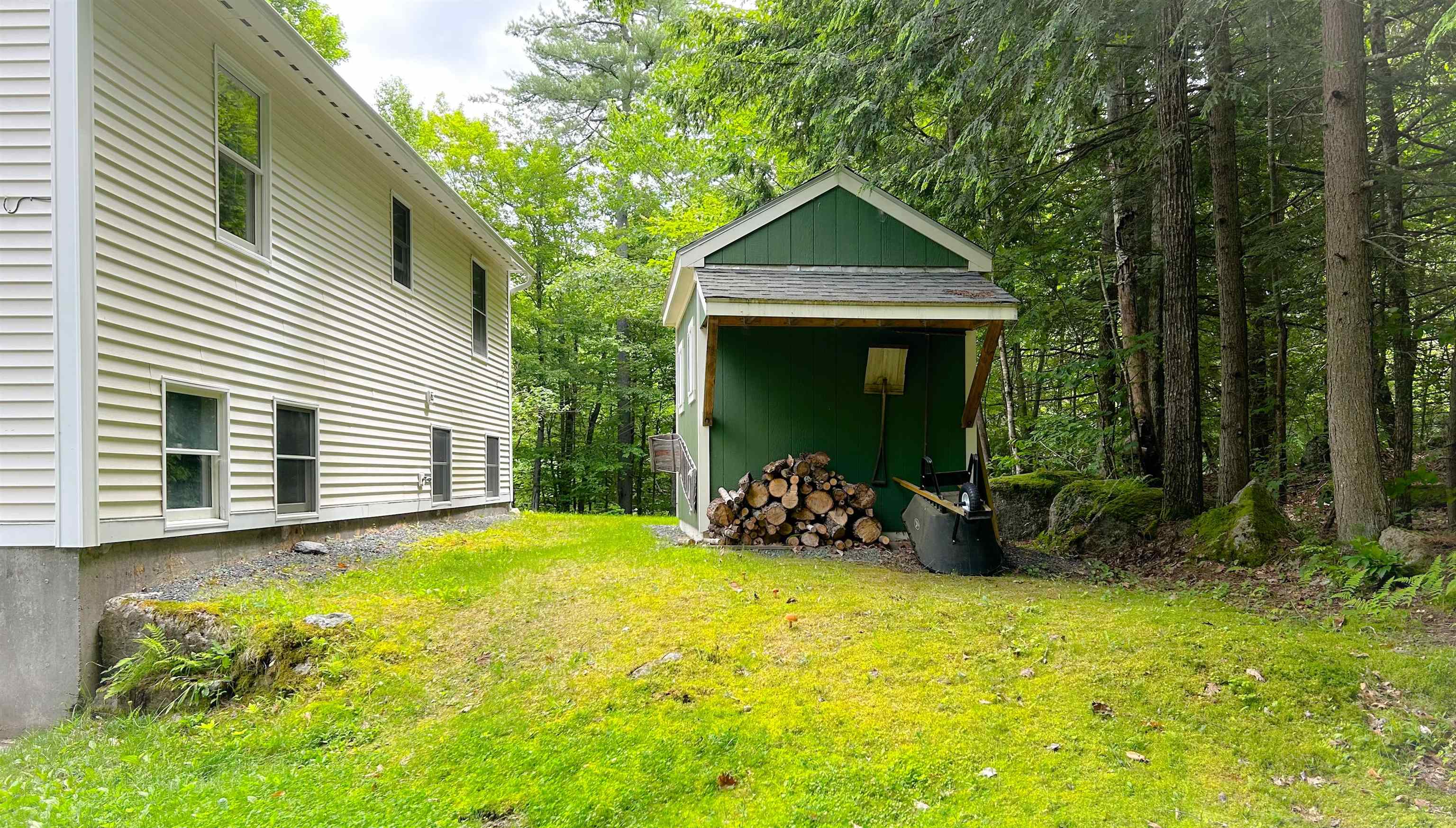 Wilmot, New Hampshire 03287, United States, 3 Bedrooms Bedrooms, ,2 BathroomsBathrooms,Residential,Pending,157477