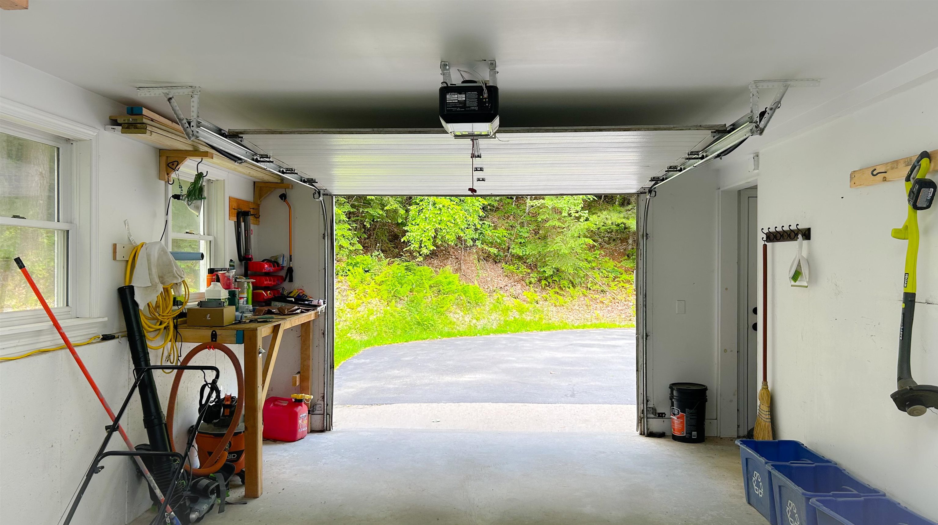 Wilmot, New Hampshire 03287, United States, 3 Bedrooms Bedrooms, ,2 BathroomsBathrooms,Residential,Pending,157477